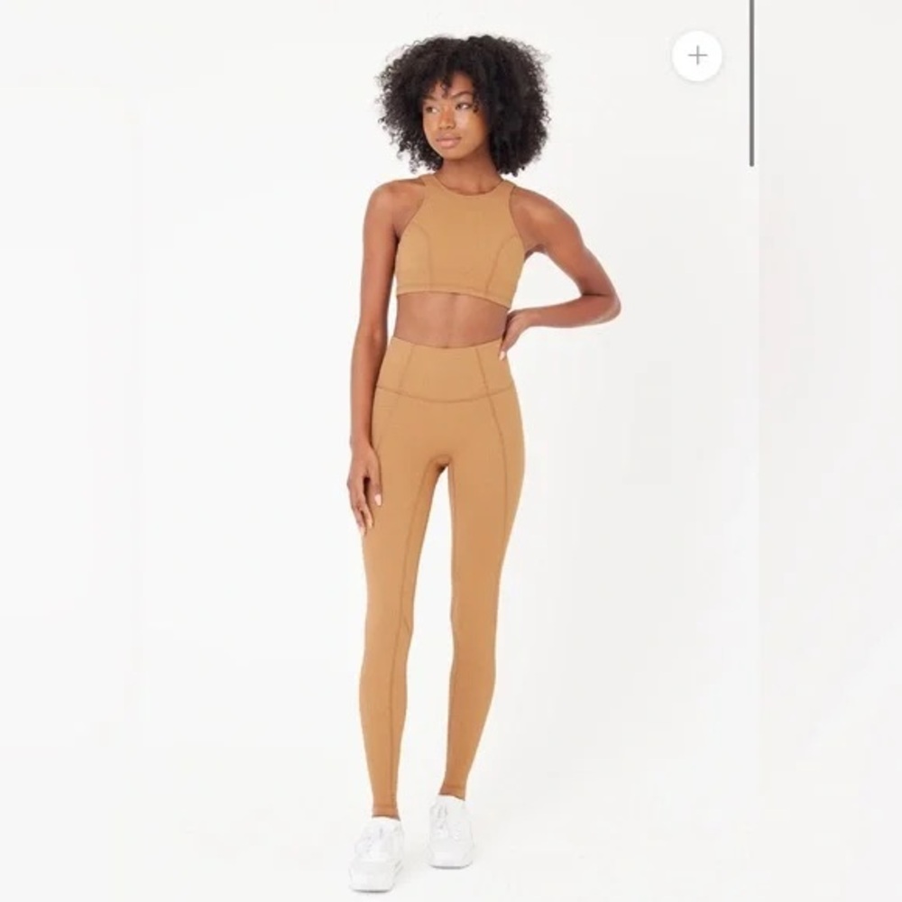 NWT GIGI C Tan Camel Ava Snakeskin Leggings L